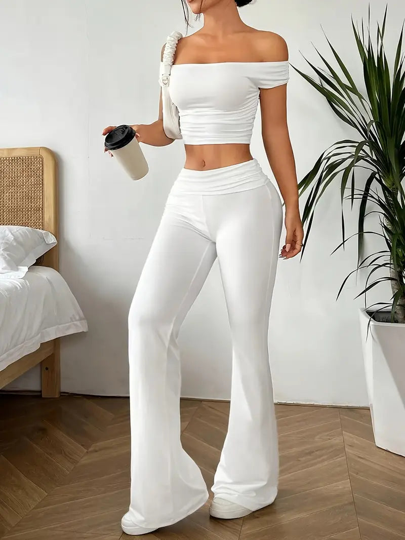 Ensemble Deux Pièces Épaules Dénudées – Top Court & Pantalon Évasé